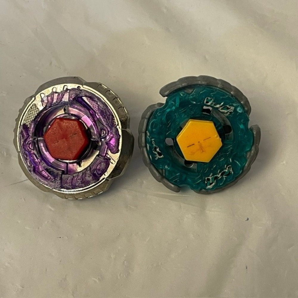 Authentic Beyblade Metal Fusion Lot Earth Eagle 145WD Flame Libra T125ES